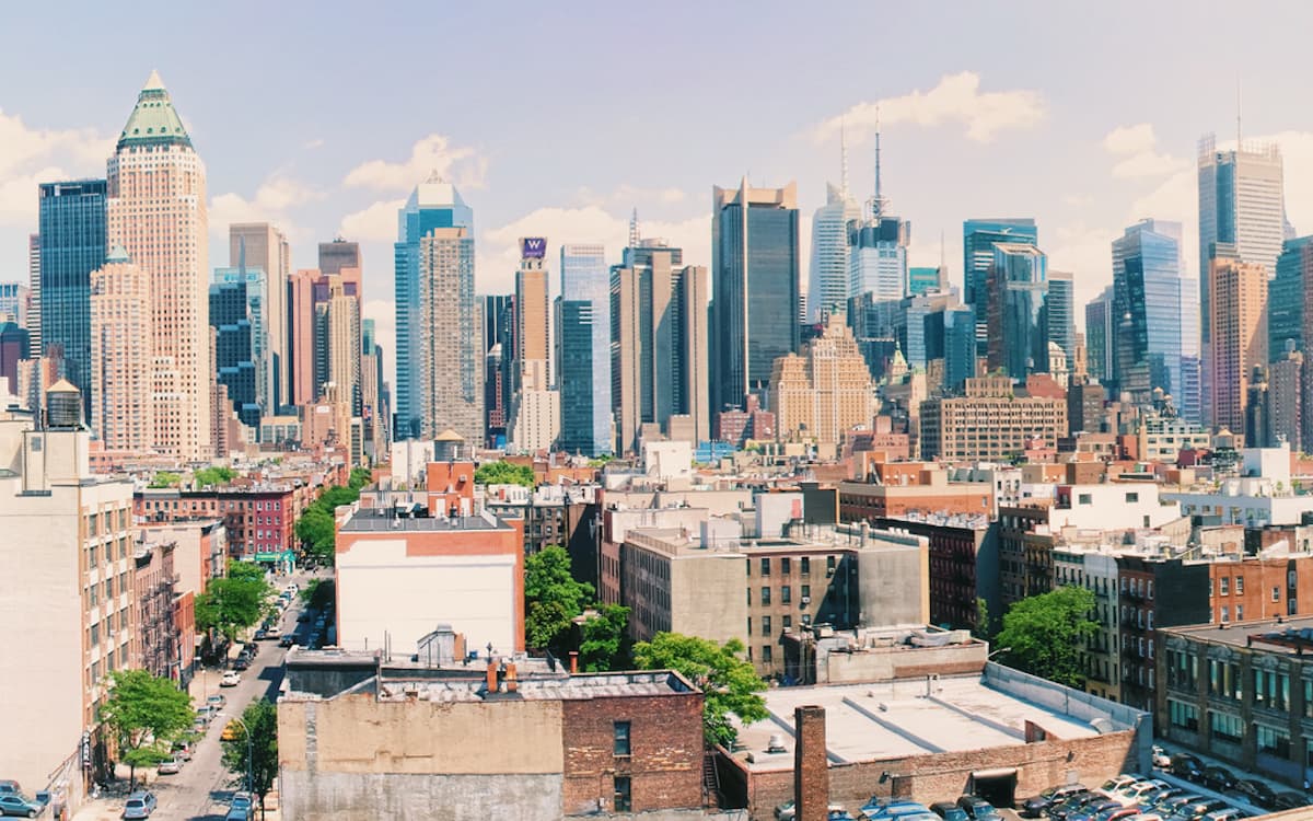 Manhattan rental market saw substantial drop in new leases in December