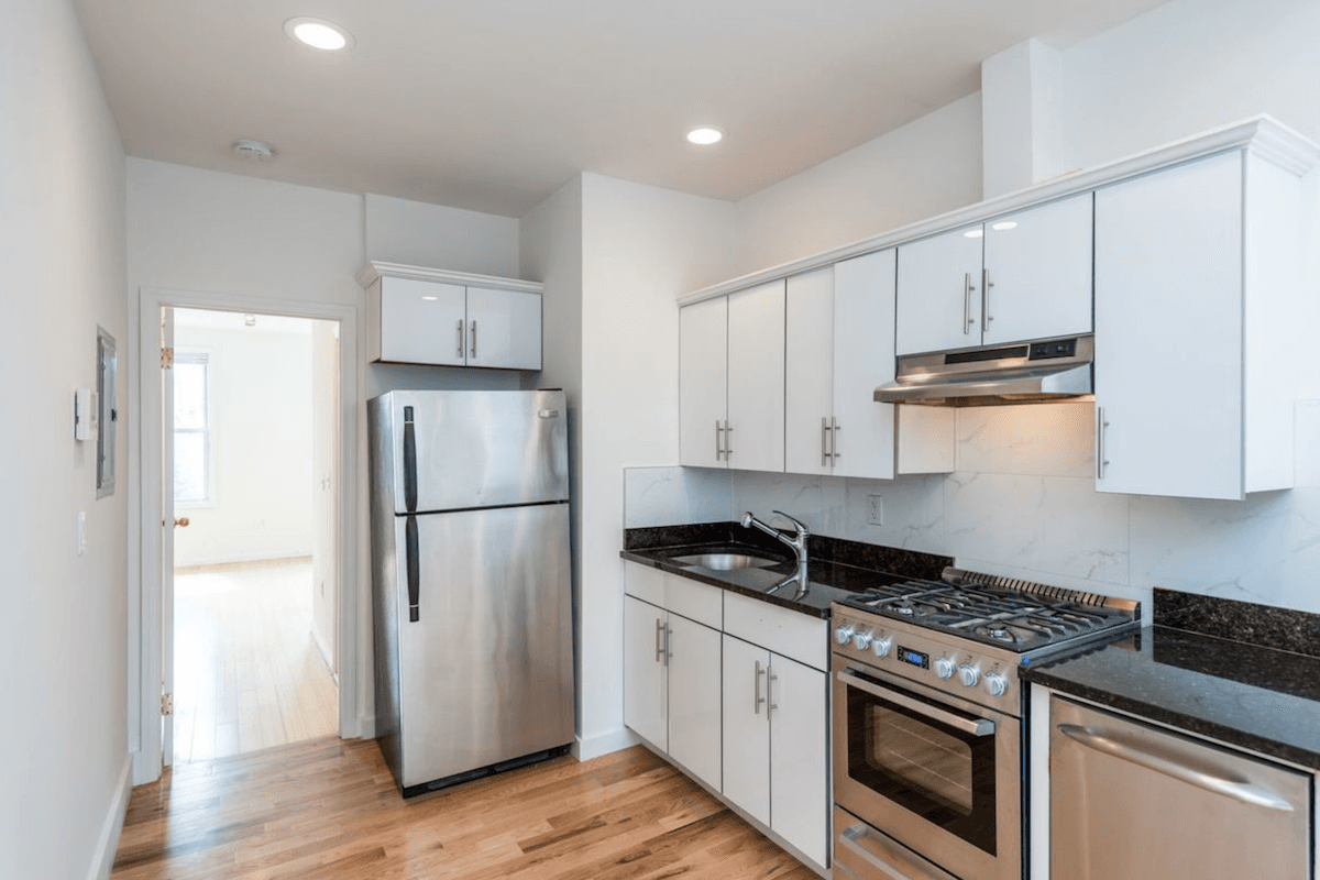 A Greenpoint two bedroom, two bath, with a tricky Manhattan commute, for $3,000