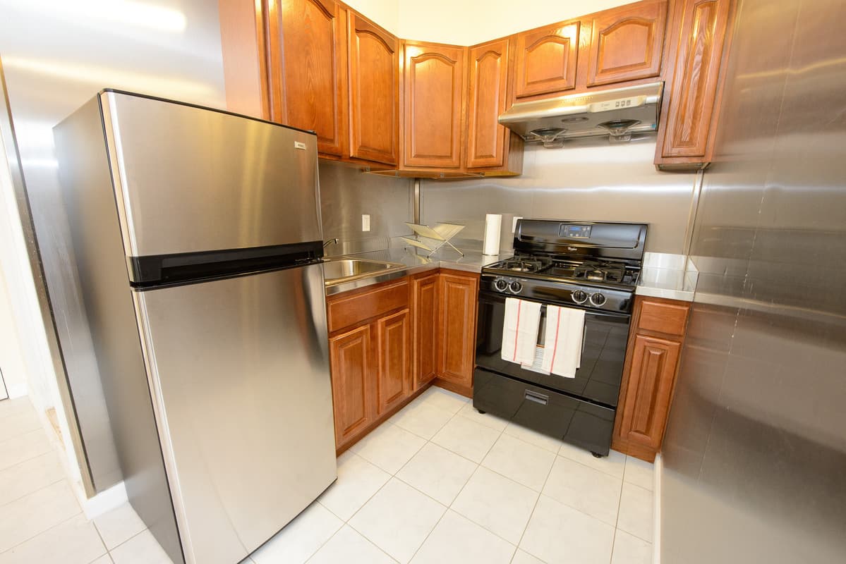 For $967/month per person, a roommate haven near Hell Square