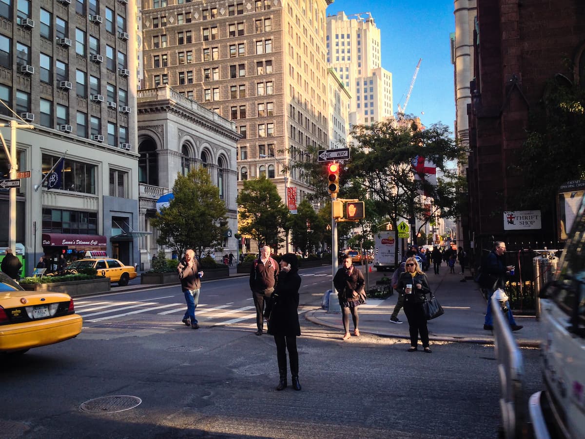 Manhattan's biggest property managers, Rockefeller Center tree lighting street closures, & more