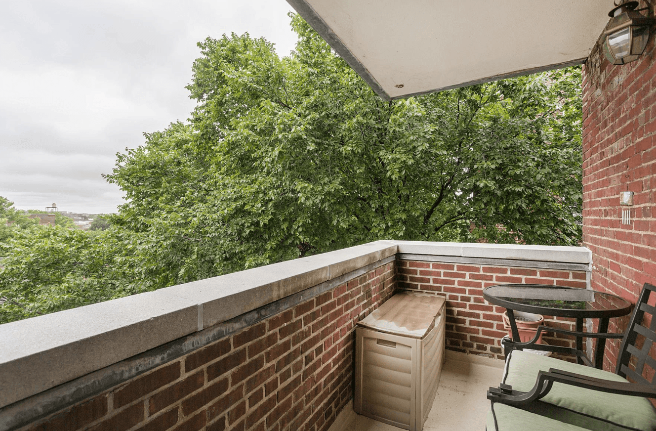 Weekend open houses: 5 NYC two-bedroom apartments for under $500K 