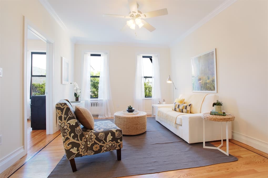 Sponsor co-op apartments: 3 good reasons to buy one