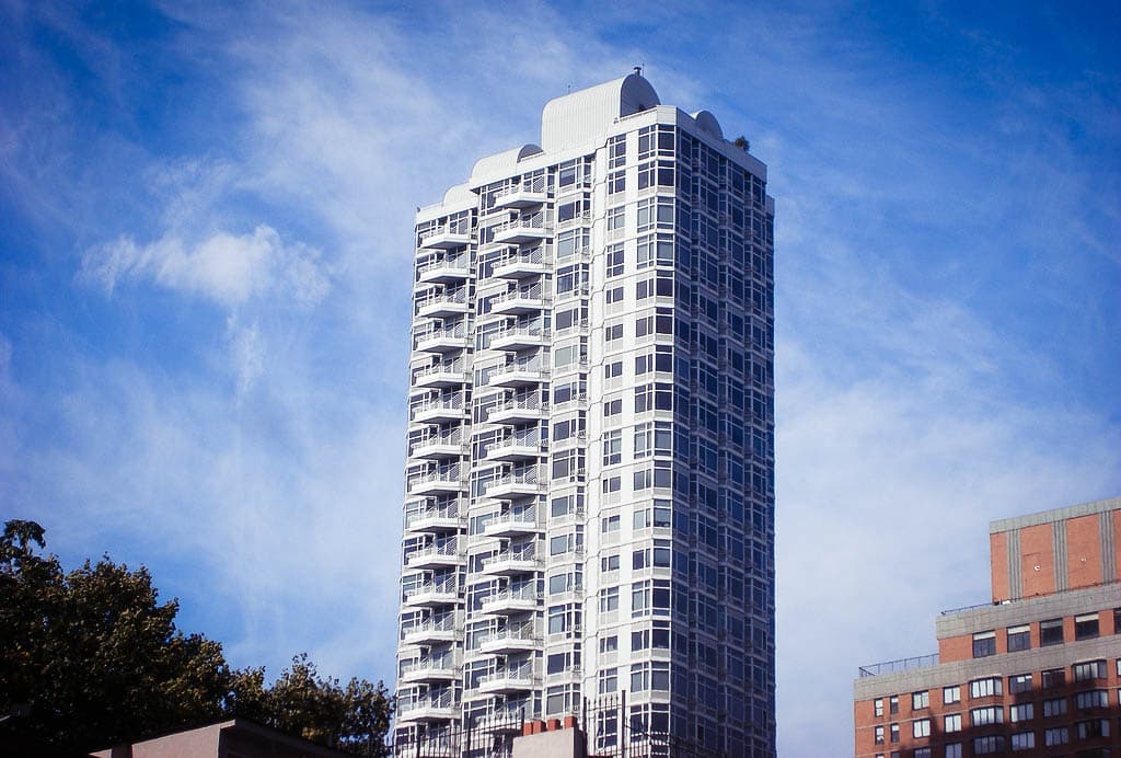 What you need to know about "poor doors," now that one is coming to the Upper West Side