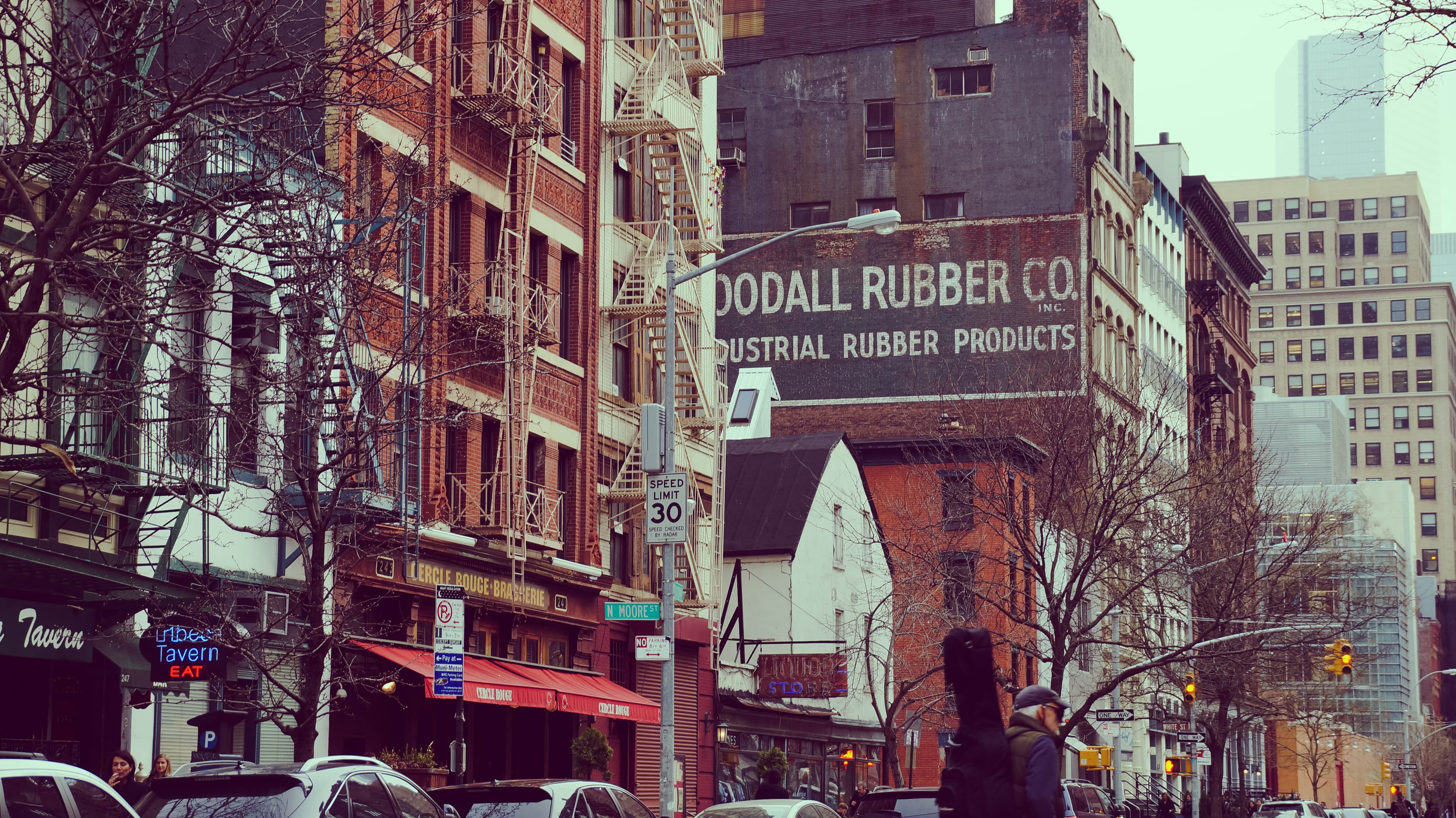 After a brief detour, Manhattan landlords "back in the driver's seat"