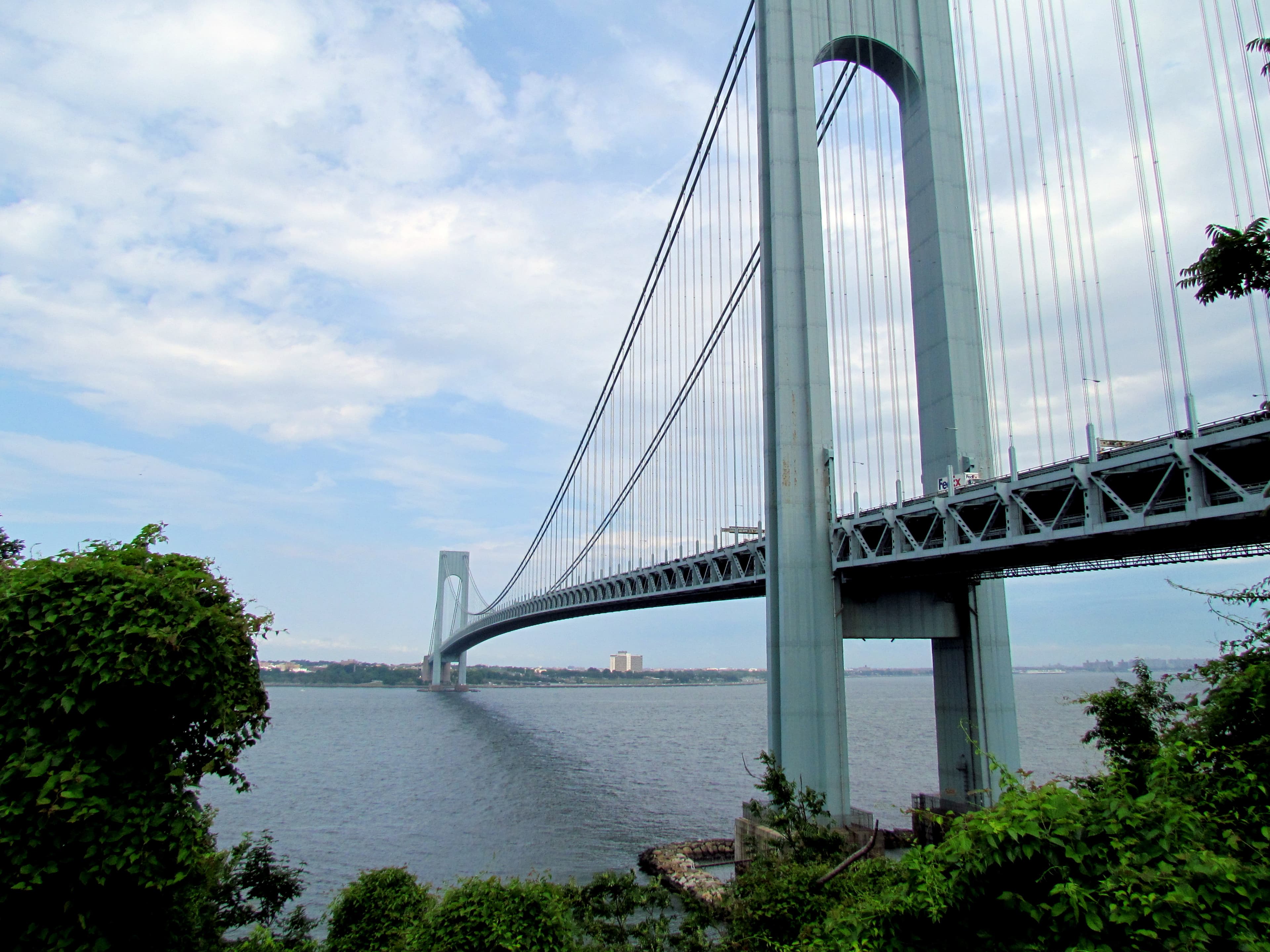 A non-native New Yorker's manifesto, condos for sale on City Island, and more