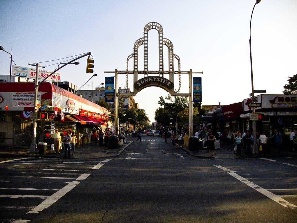 These NYC neighborhoods are an easy commute to Amazon's future HQ2 in Long Island City