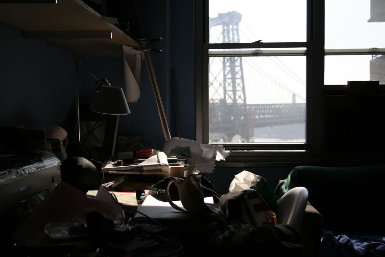 How to handle the building's hoarder, an online bedbug support group, and more