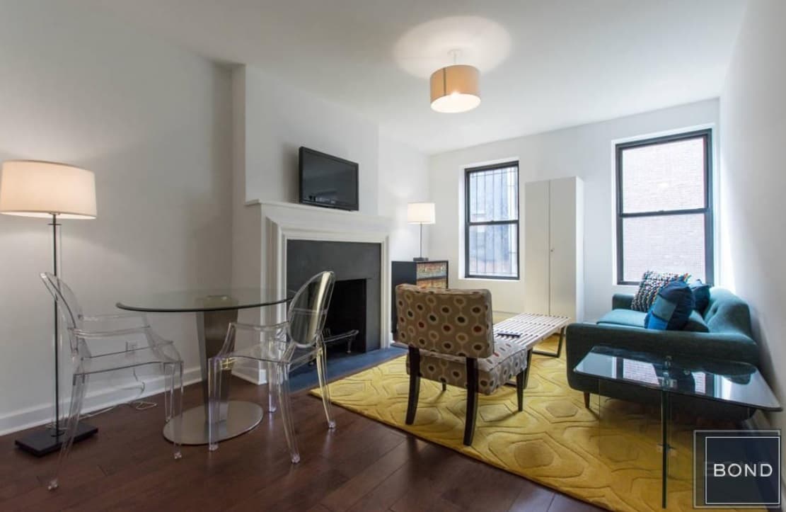 NYC apartment rentals with fireplaces for under $5,000