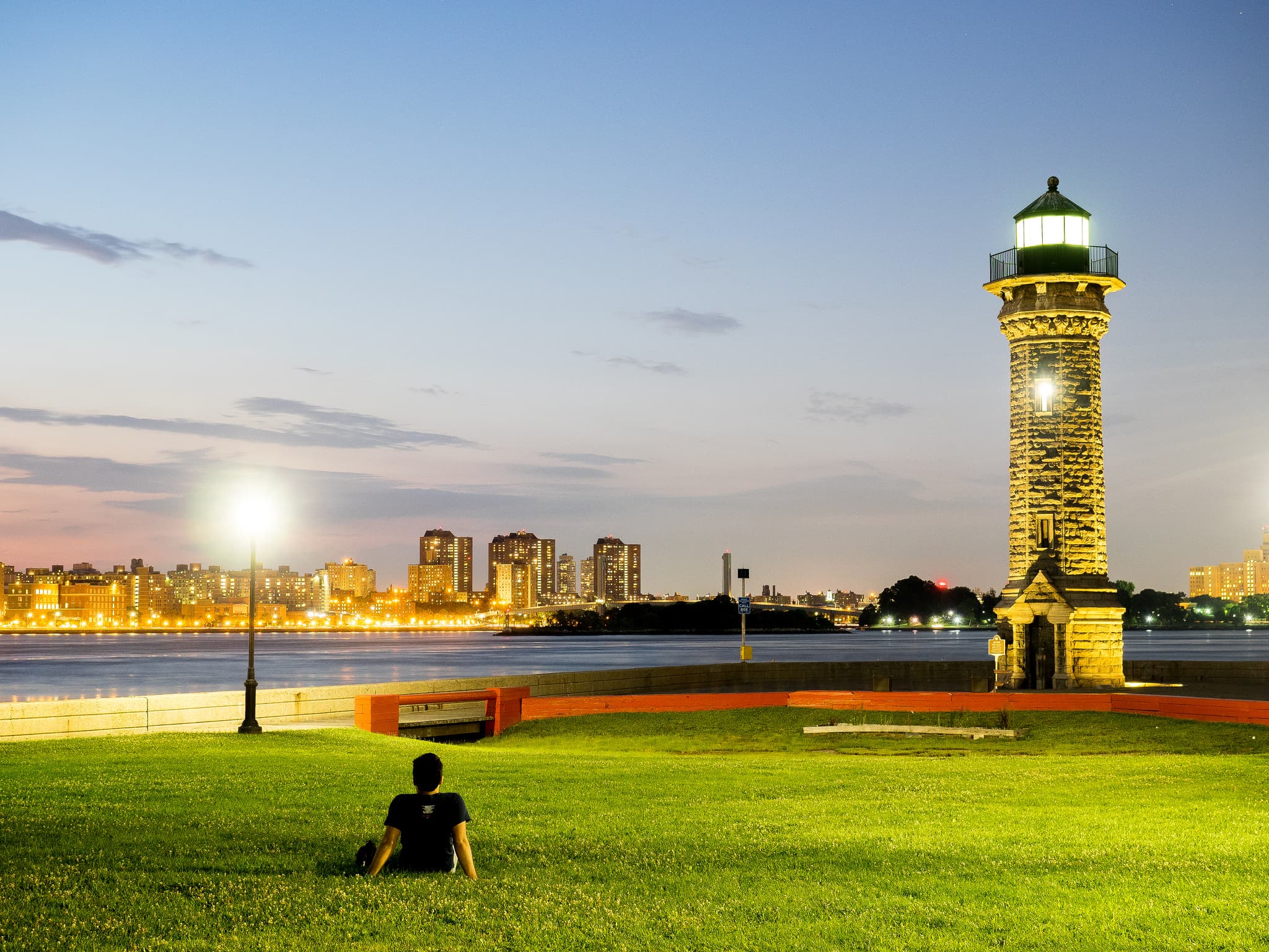 A new tech campus is jacking up property values on Roosevelt Island, but there's still room to buy