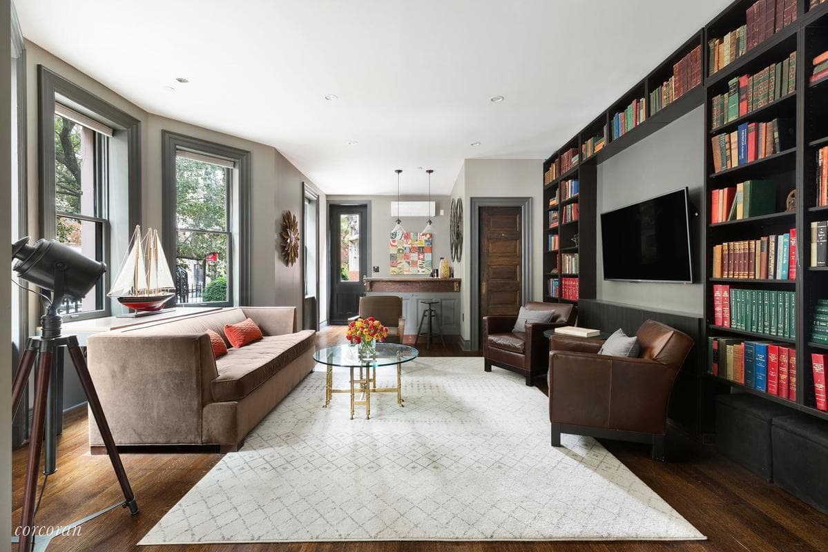 This 120-year-old townhouse is the priciest listing in Hamilton Heights 