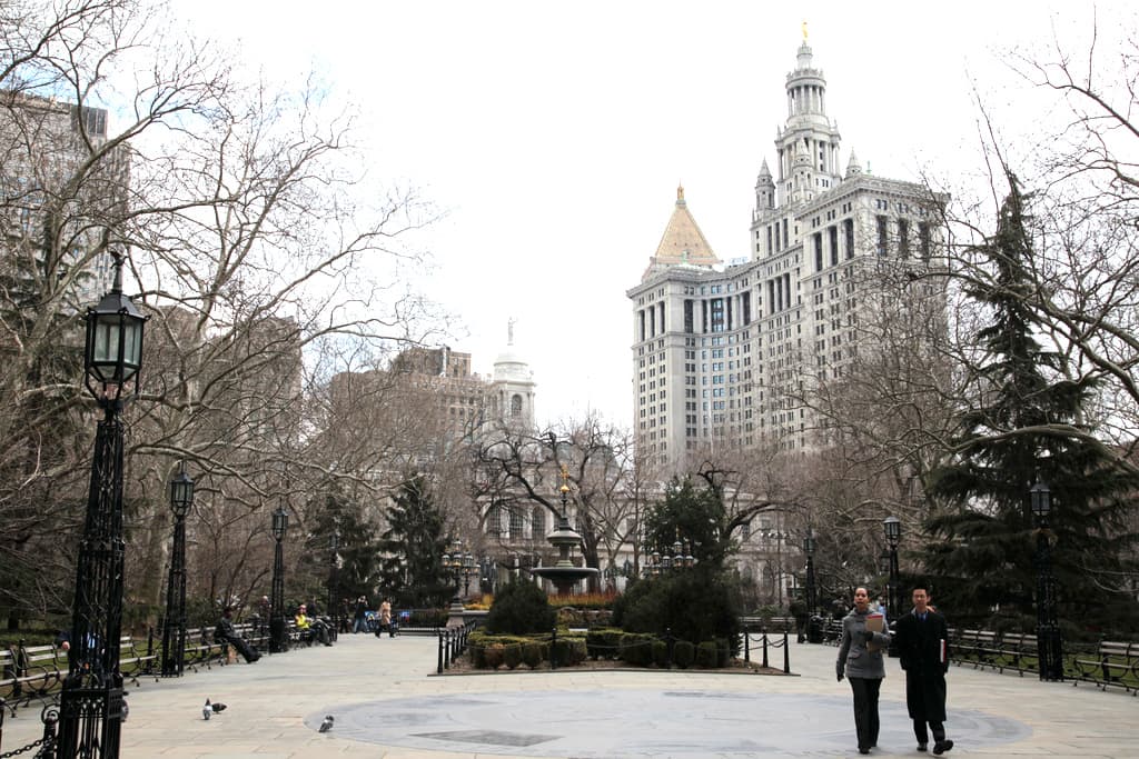 Hamptons murder mansion sells at deep discount, City Council shuts out the press, more