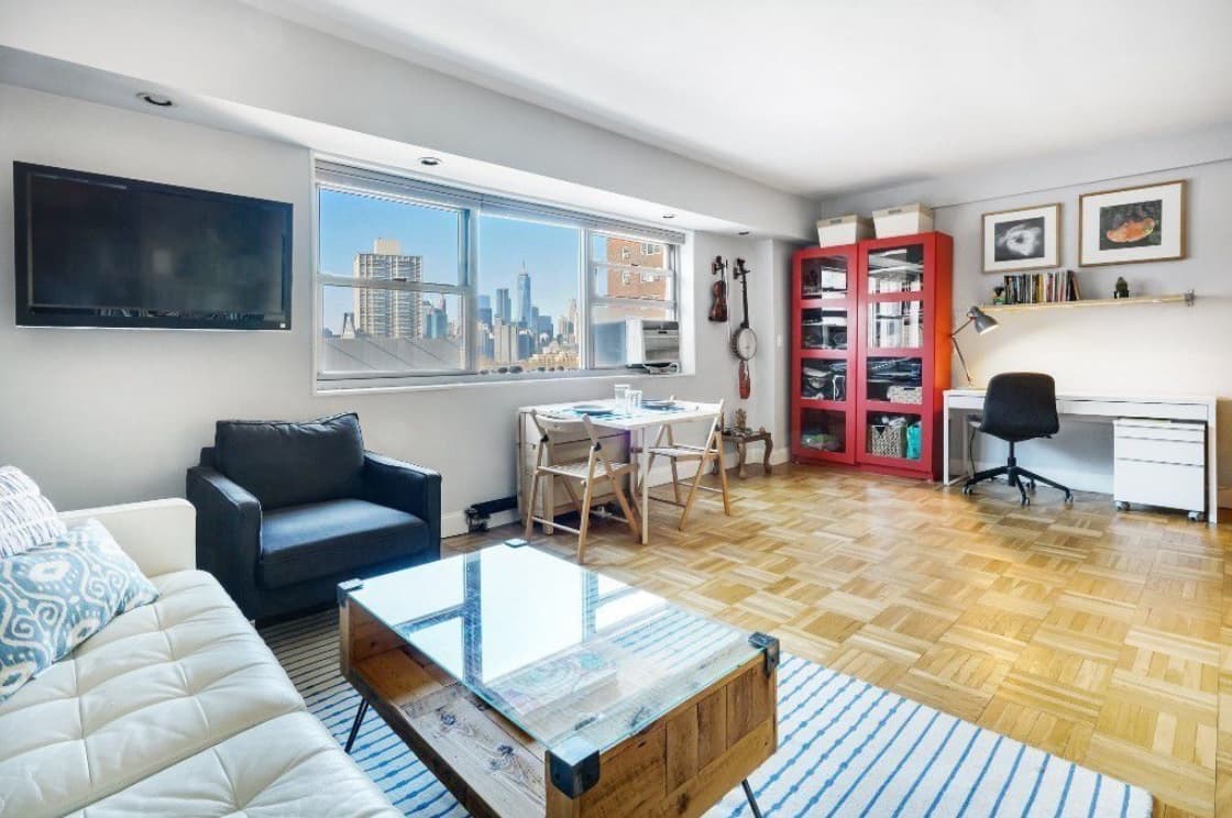 This Downtown Brooklyn studio comes with four closets