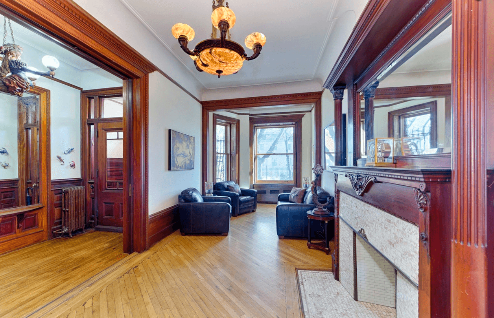 This historic upper Manhattan townhouse is across the street from where George Washington once lived