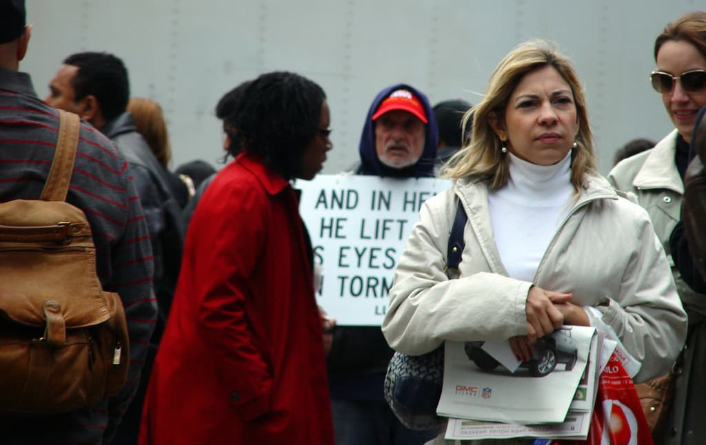 Rich guy loses housing-lottery apartment, what happened to the sunken living room, & more