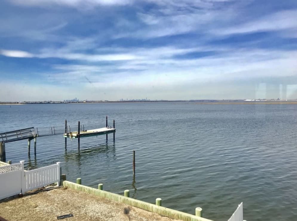 5 houses and apartments for under $600,000 in the Rockaways