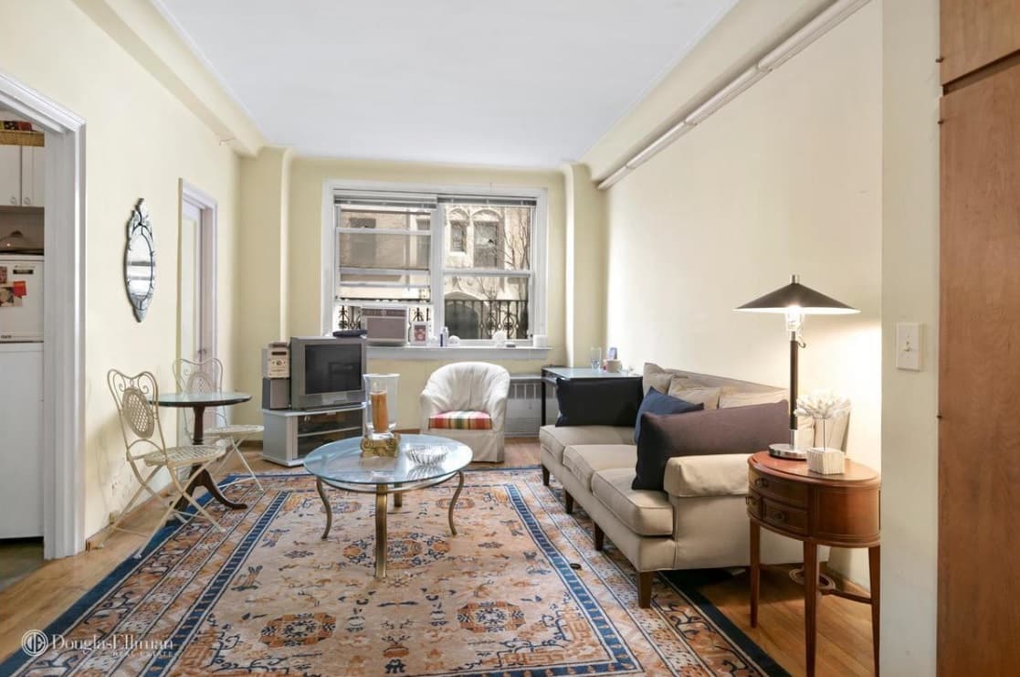 A prescription for freshening up a tired prewar co-op on the Upper West Side