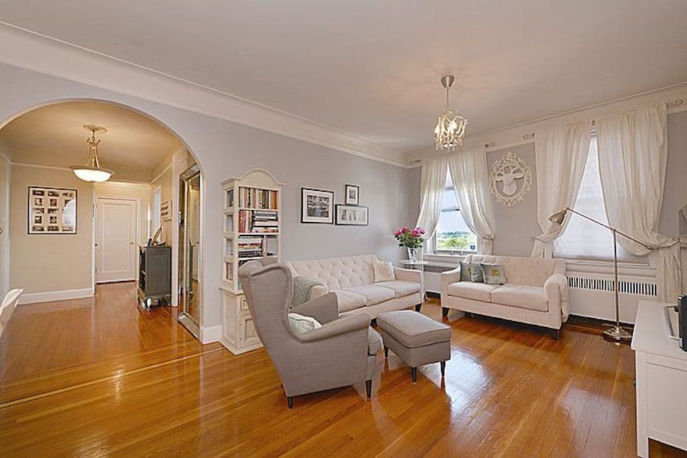 This Jackson Heights two bedroom gets lots of light, and there's a roof deck upstairs