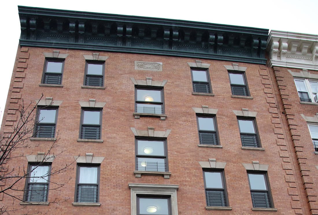 Buy a three-bedroom apartment in the Bronx for less than $100,000