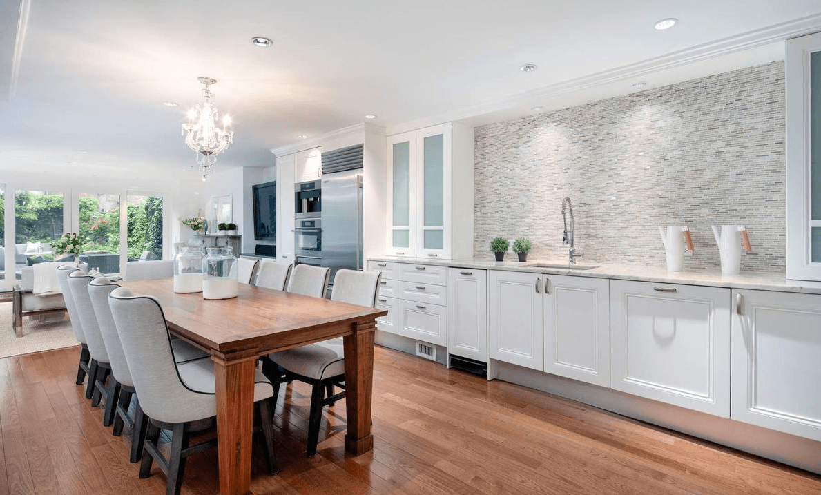 This Upper East Side townhouse has a gorgeous garden and six fireplaces