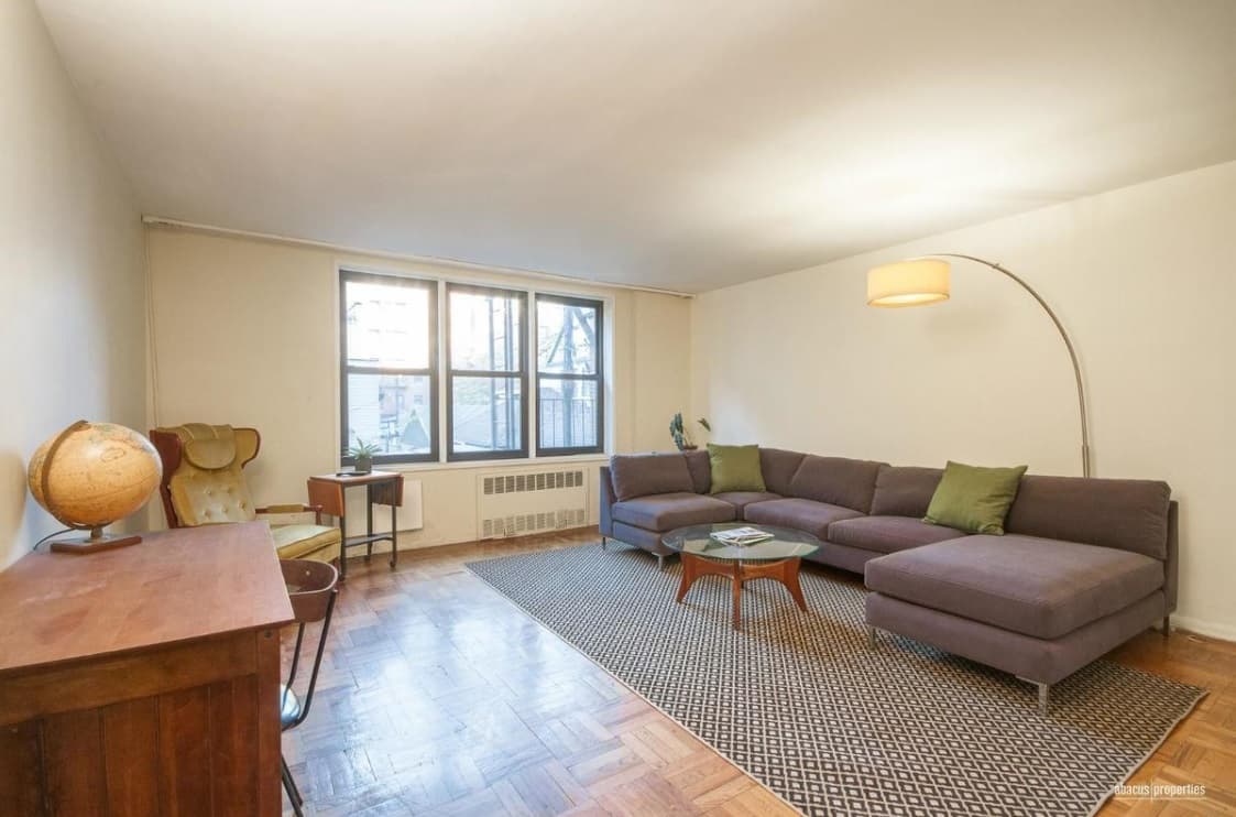 How to fix up a basic Kensington co-op so it stands out from the crowd