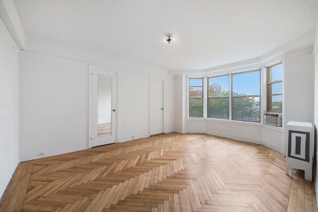 A Bay Ridge studio with a bay window and eat-in kitchen, for $150,000