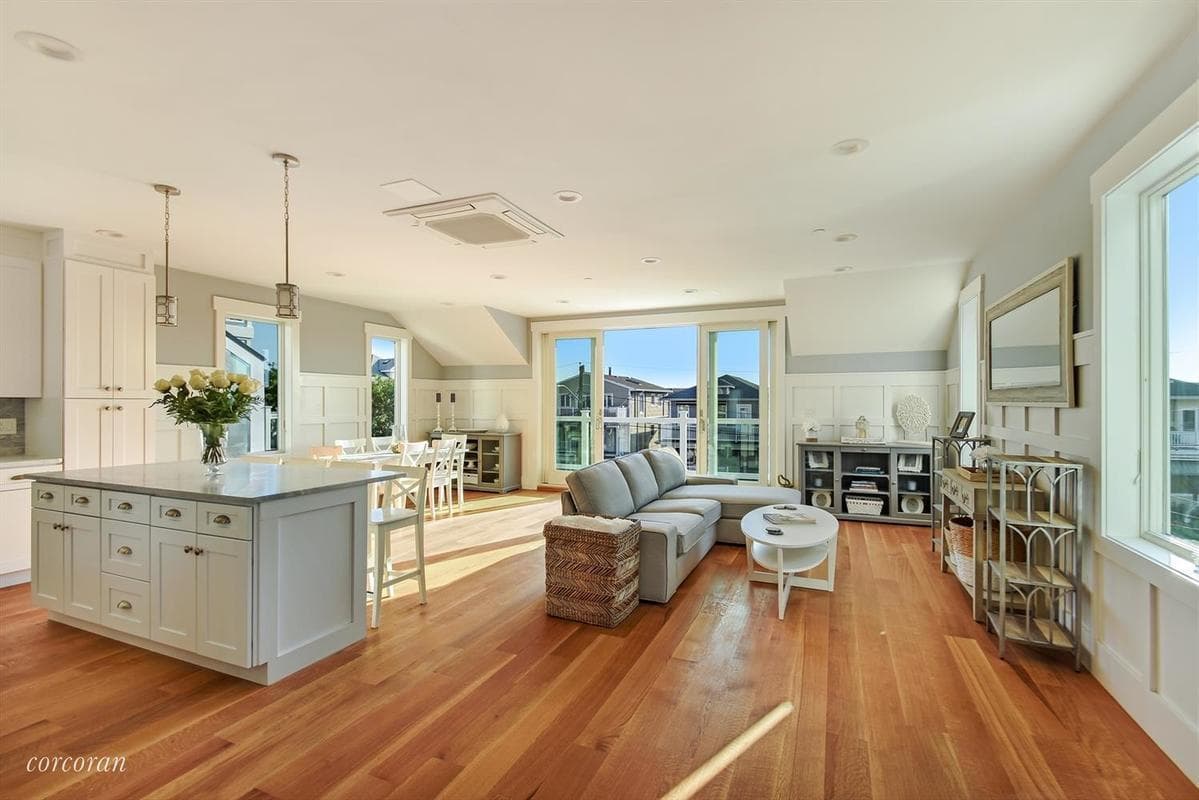 A Rockaways four bedroom for $1 million, if you don’t mind the commute