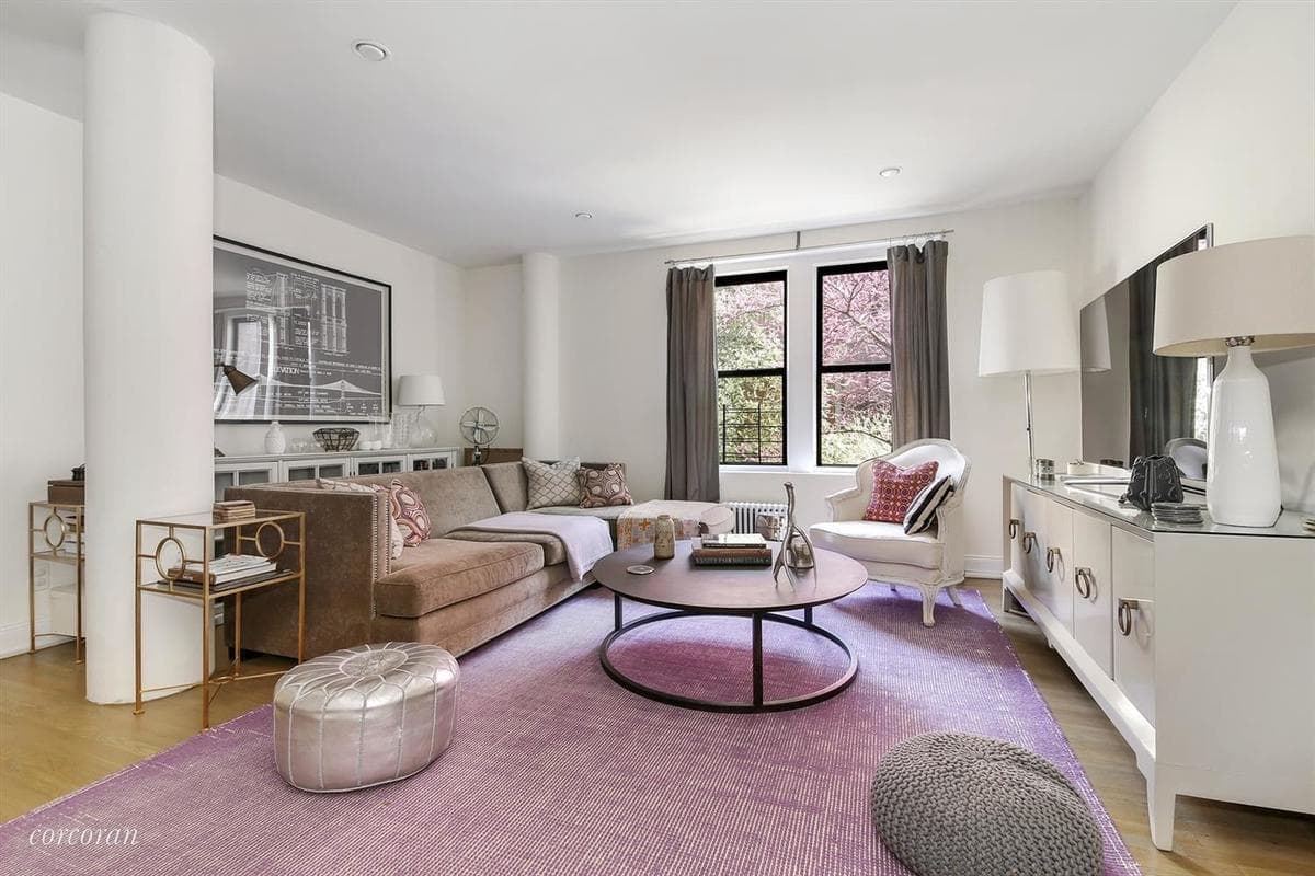 A Brooklyn Heights three bedroom for $1.4 million, no board approval required