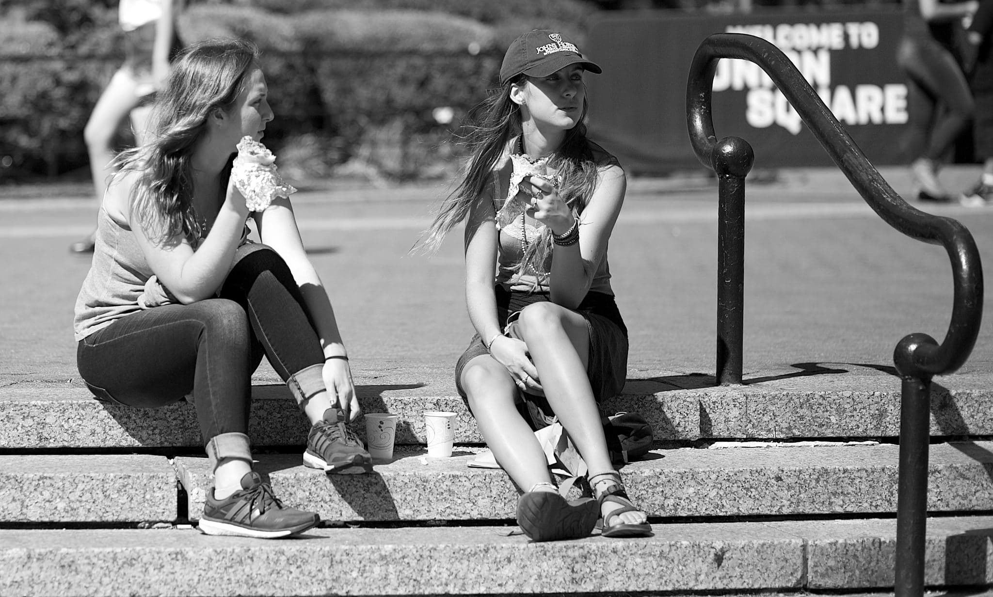 Homeownership rate hits 1990s levels, Yelp data can show neighborhood change, & more