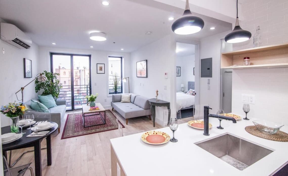 5 Williamsburg one-bedroom condos under $700,000, if the L train shutdown doesn't scare you