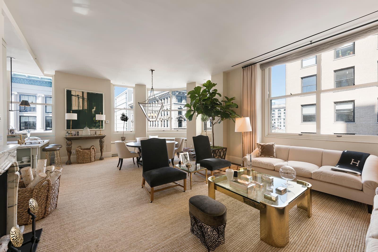 This Fifth Avenue condo is primed for entertaining