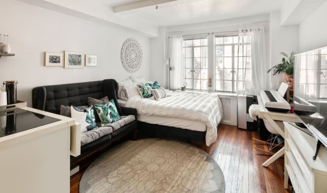 A Tudor City studio that's tight on space but priced low for the nabe at $345,000