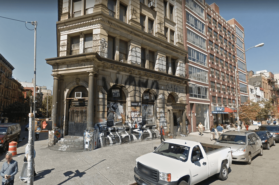 Kushner Co. shirking rent stabilization rules, Sag Harbor residents fight mega-mansions, more 