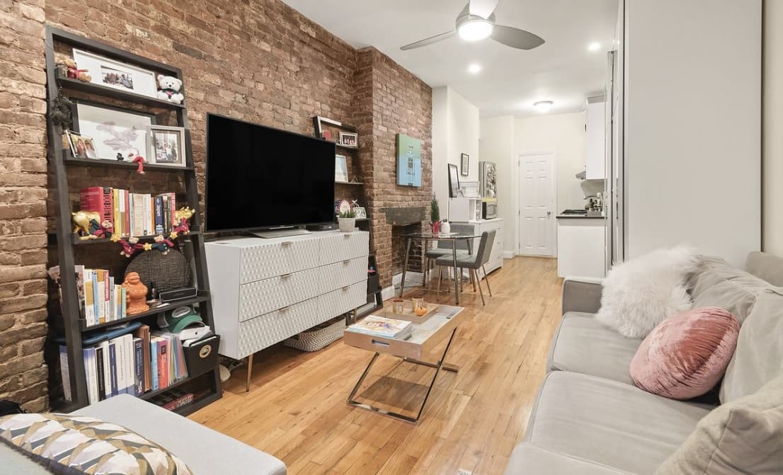 A renovated Soho studio with garden access, for $525,000