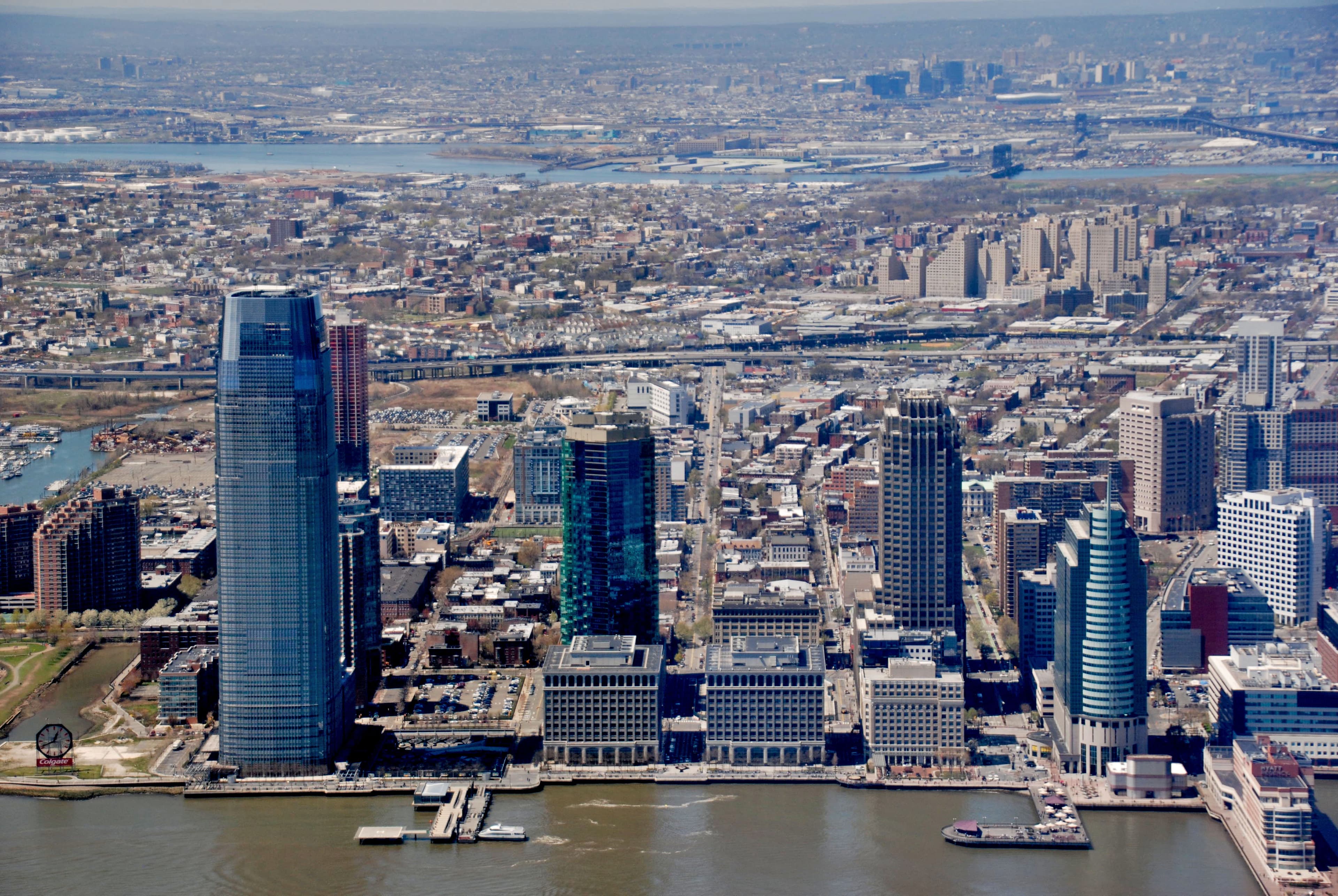 One Jersey City landlord is trying to woo tenants by letting them rent their apartments on Airbnb