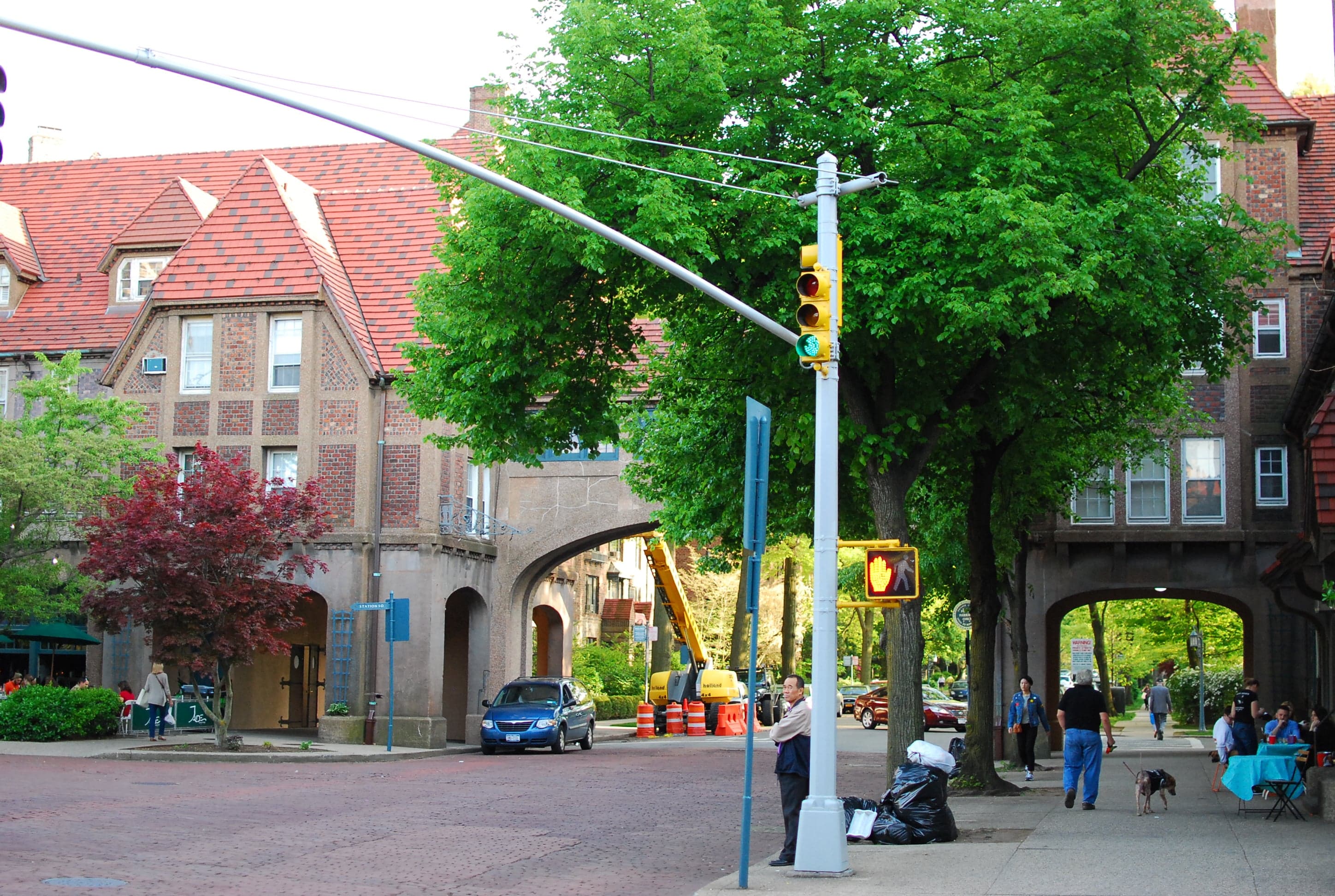 Splitting the difference: 3 NYC neighborhoods where you can live like it's the suburbs