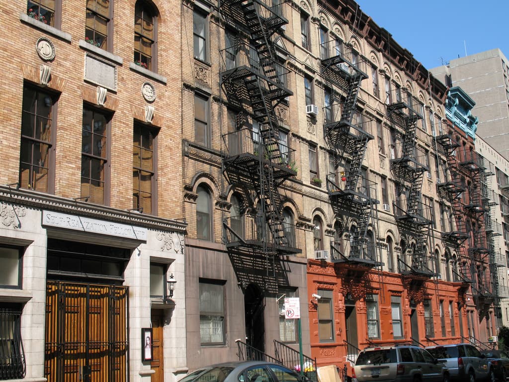 Ask Sam: I’m rent-stabilized. If my landlord moves me to another apartment, can I keep my status? 