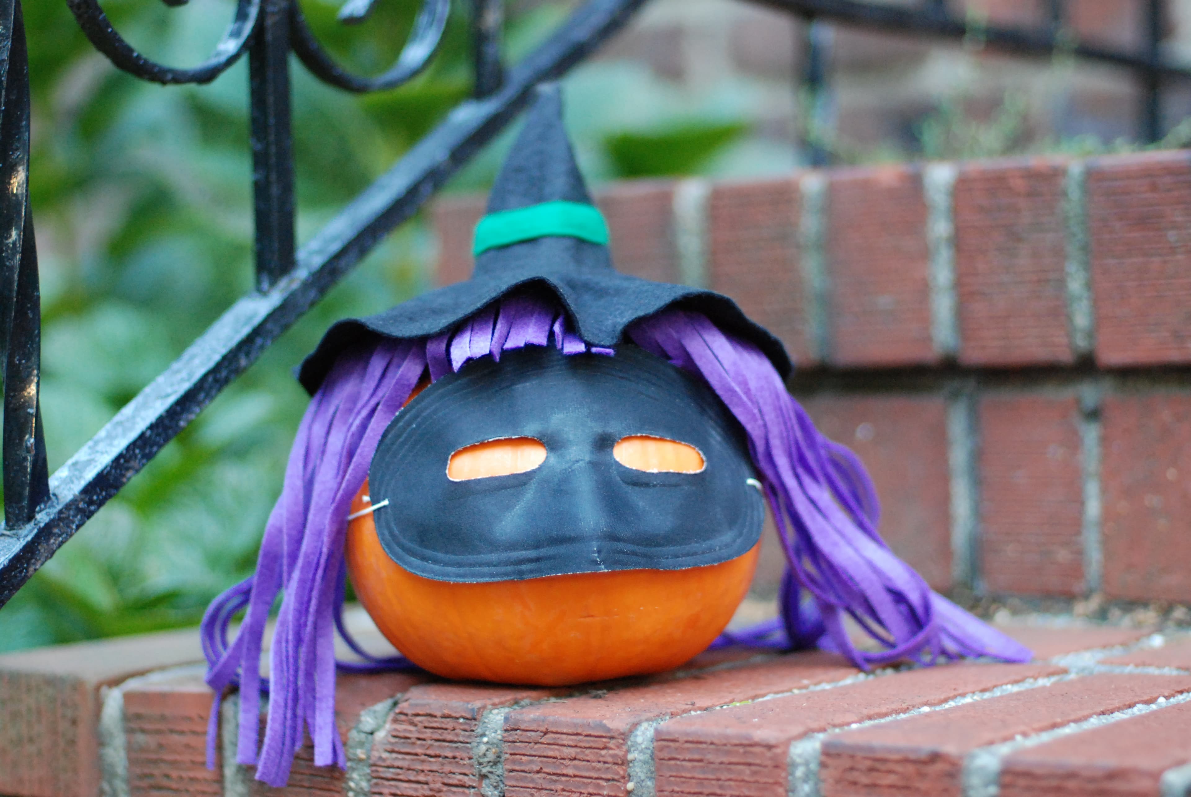 A pumpkin disappears from a Park Slope stoop, DIY fixes for clunky furniture, and more