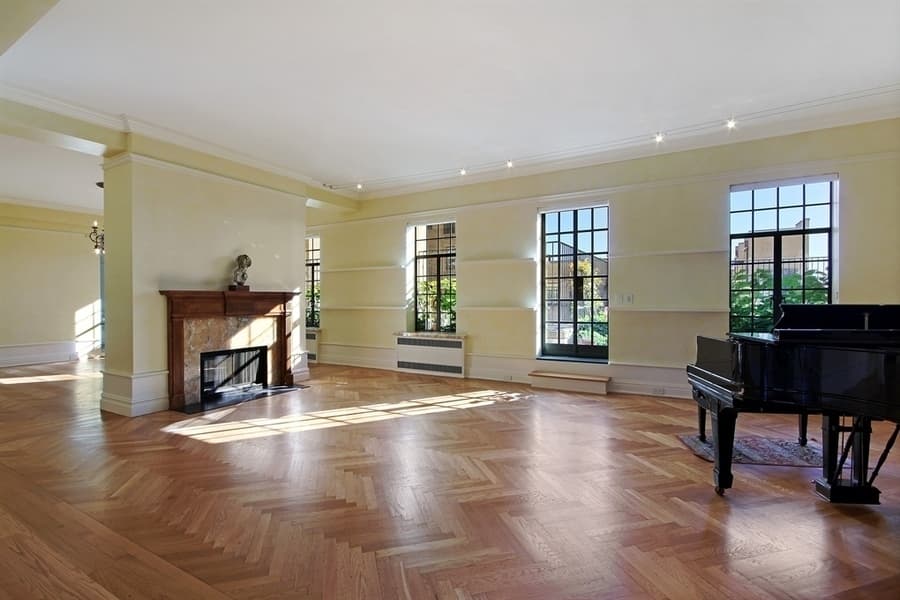 Real Estate Wants: Floors for fancy feet