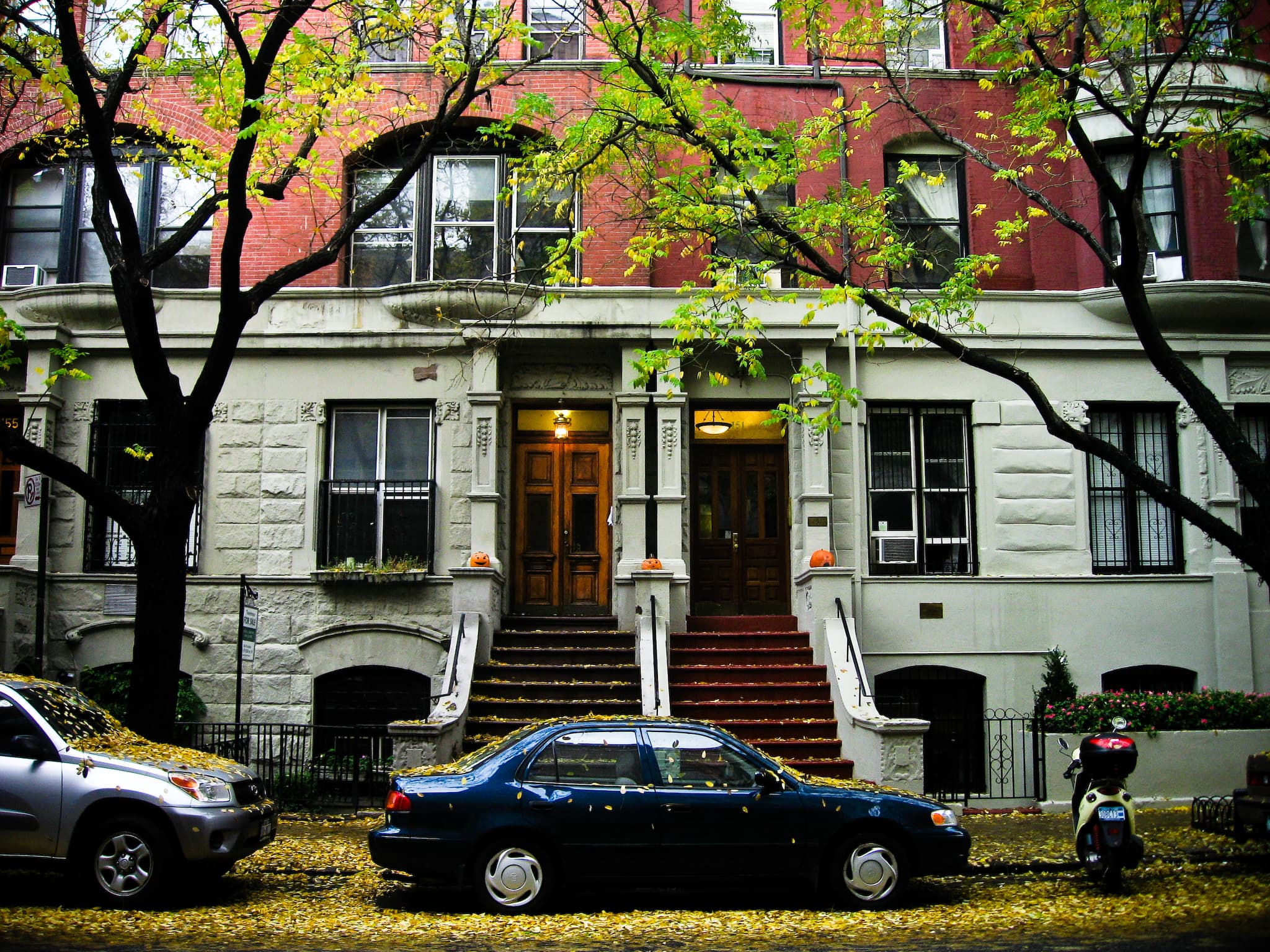 Who is the average foreign buyer in NYC?