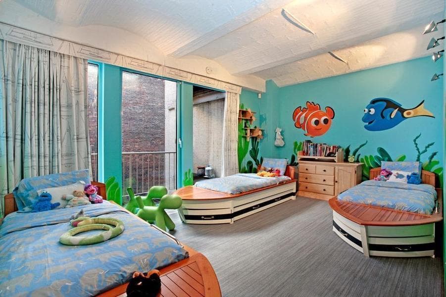 Real Estate Want: Perfect bedroom for a triple threat