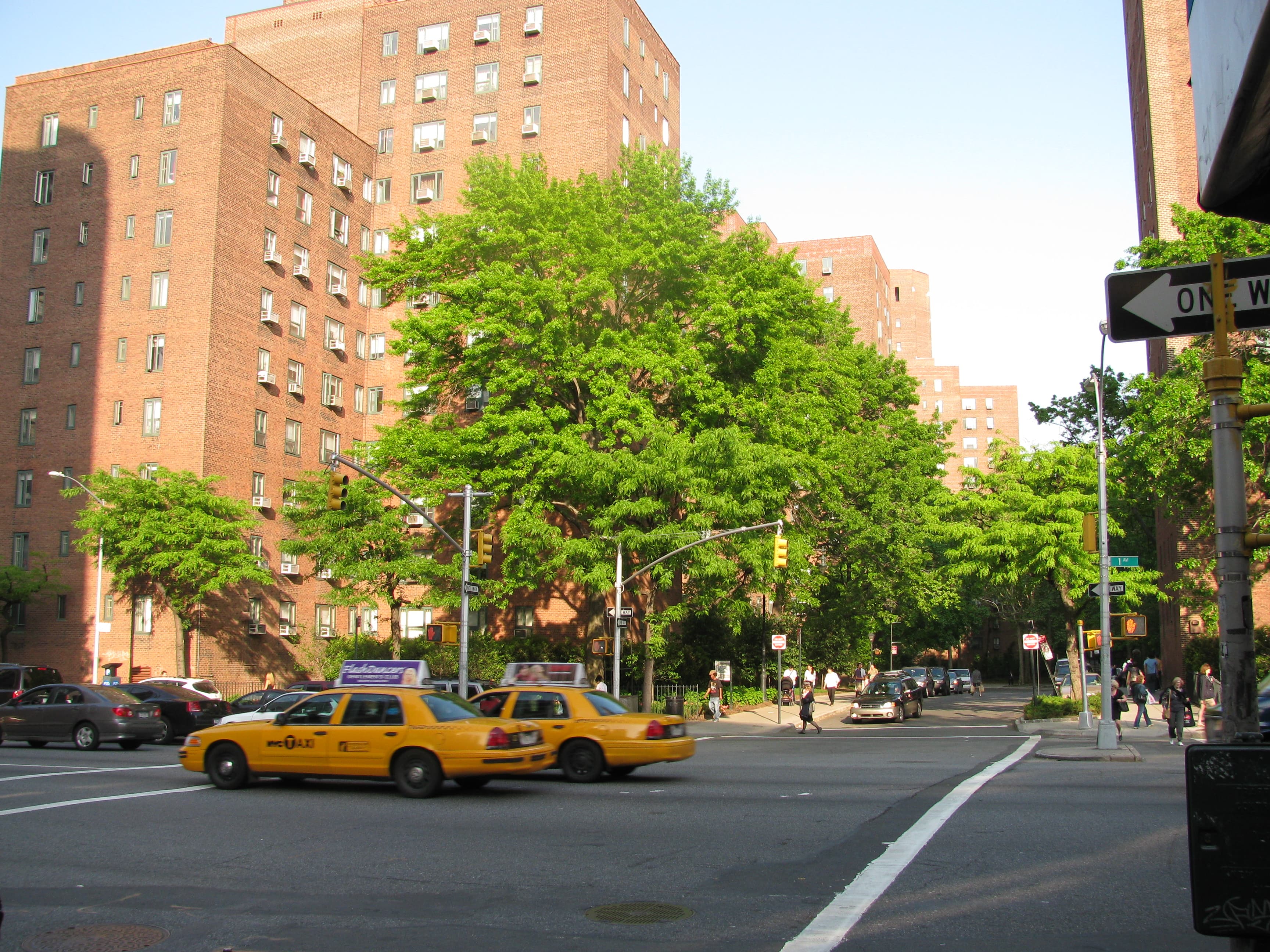 A New York bedroom now averages $1,200 a month