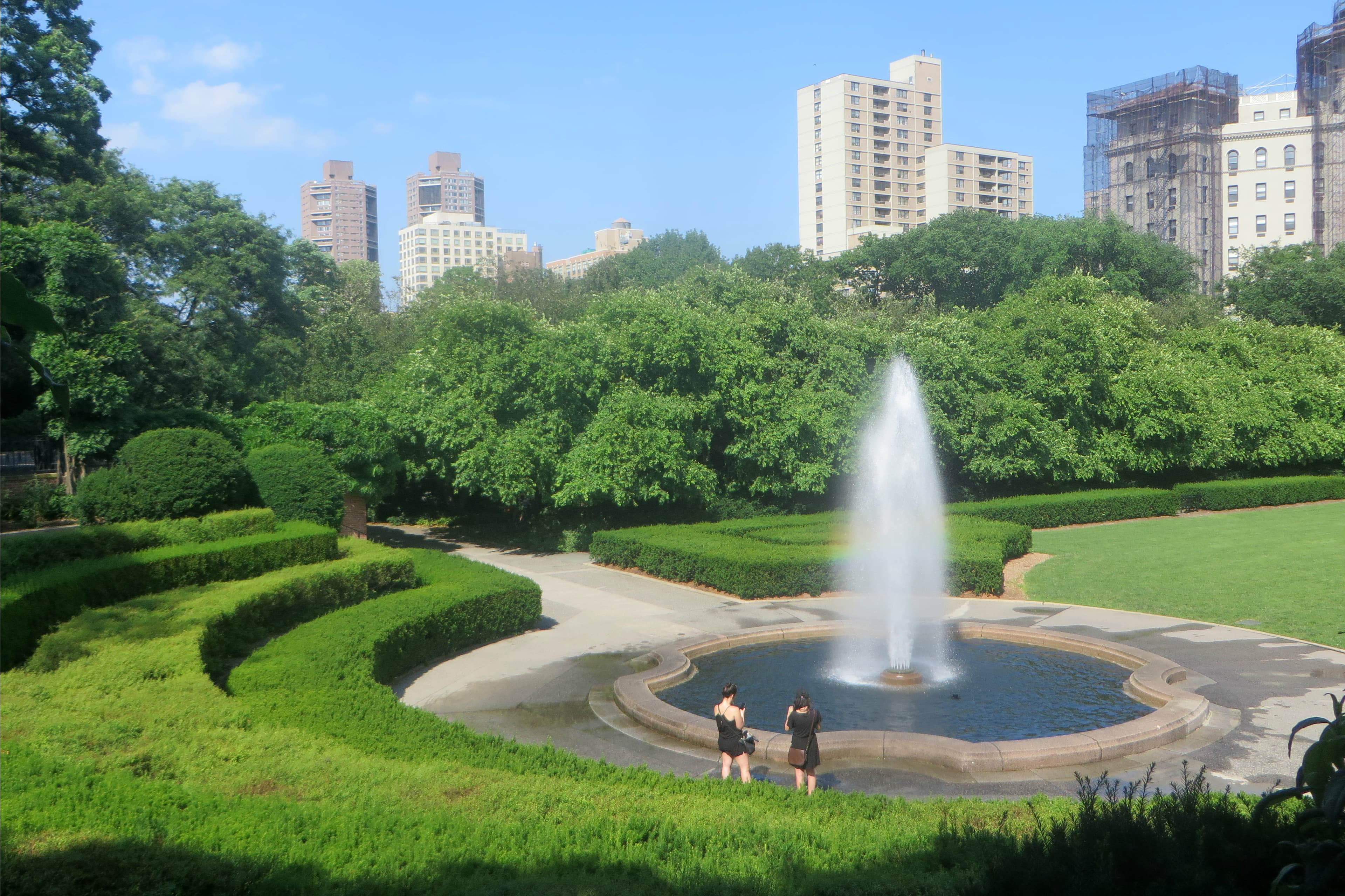 A new survey reveals that New Yorkers mostly agree on what's working—and what isn't—in the city