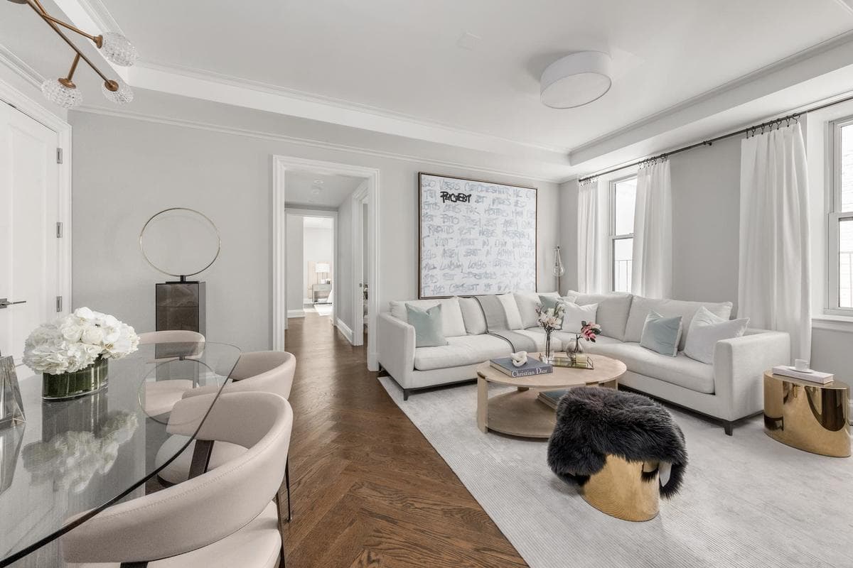 A Lincoln Square two bedroom with lots of amenities and no board approval required, for $1,970,000