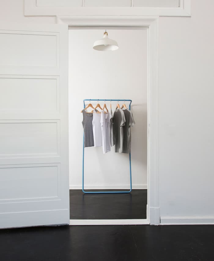 Need extra closet space? To the rescue, this Minimalist clothes rail