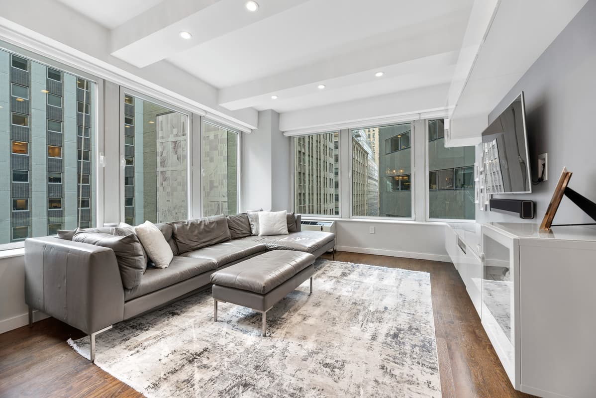 5 NYC apartments in buildings with outdoor amenities that you can enjoy in winter