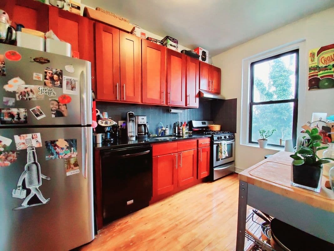 5 studio and one-bedroom rentals with a separate kitchen for $3,000 or less