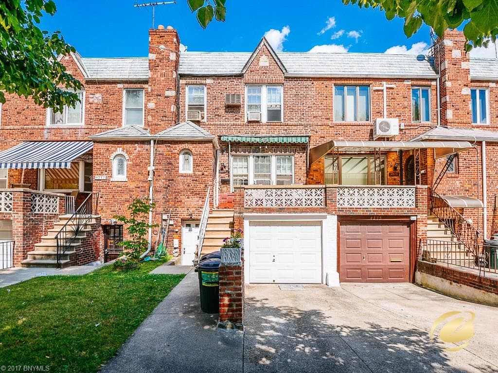 Weekend open houses: 5 Brooklyn townhouses under $1M