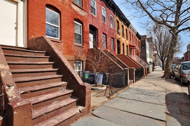 Would you pay $2.5 million to gut a Boerum Hill house that sold for $900,000 in August?