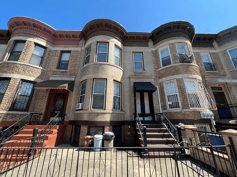 What you need to know about living in Sunset Park, Brooklyn, an under-the-radar place to find a deal