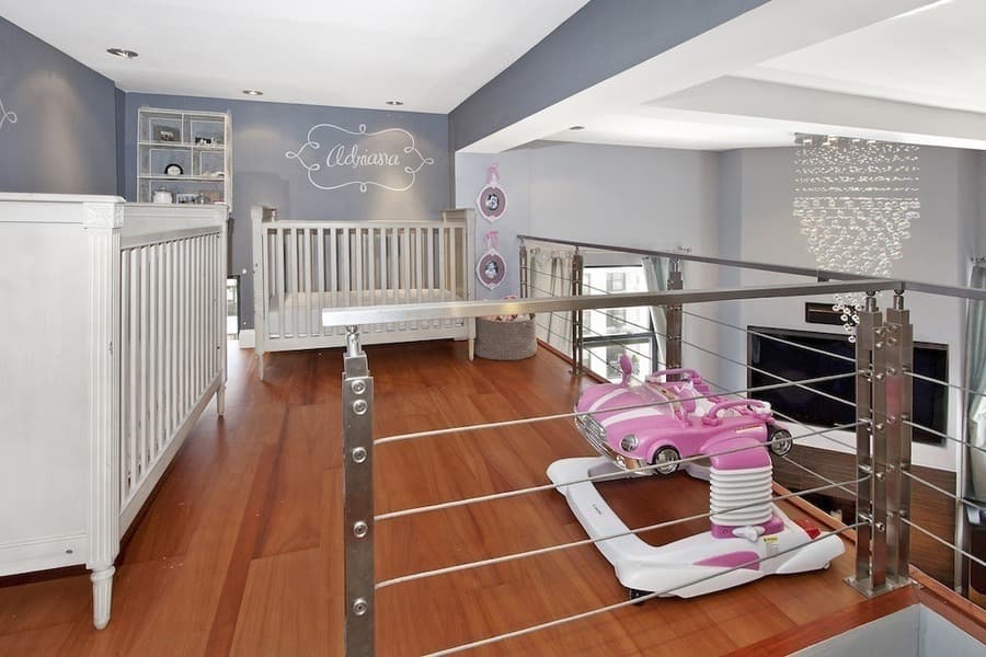 StreetEasy's Most Wanted: Work from home. Or don't!